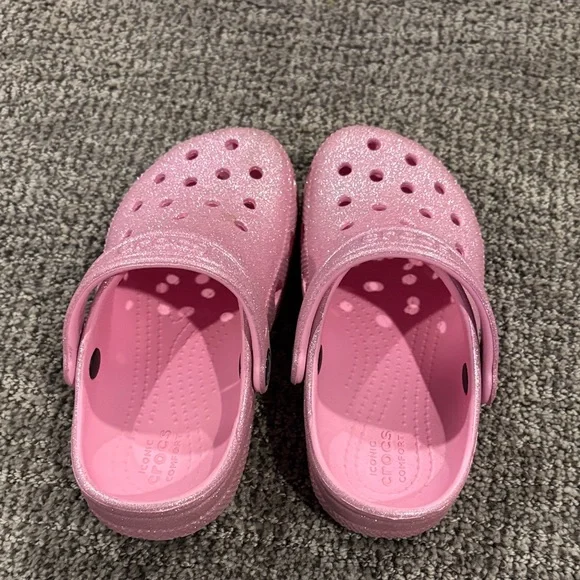 CROCS Kids Sparkly Pink Water Shoes - Picture 3 of 4